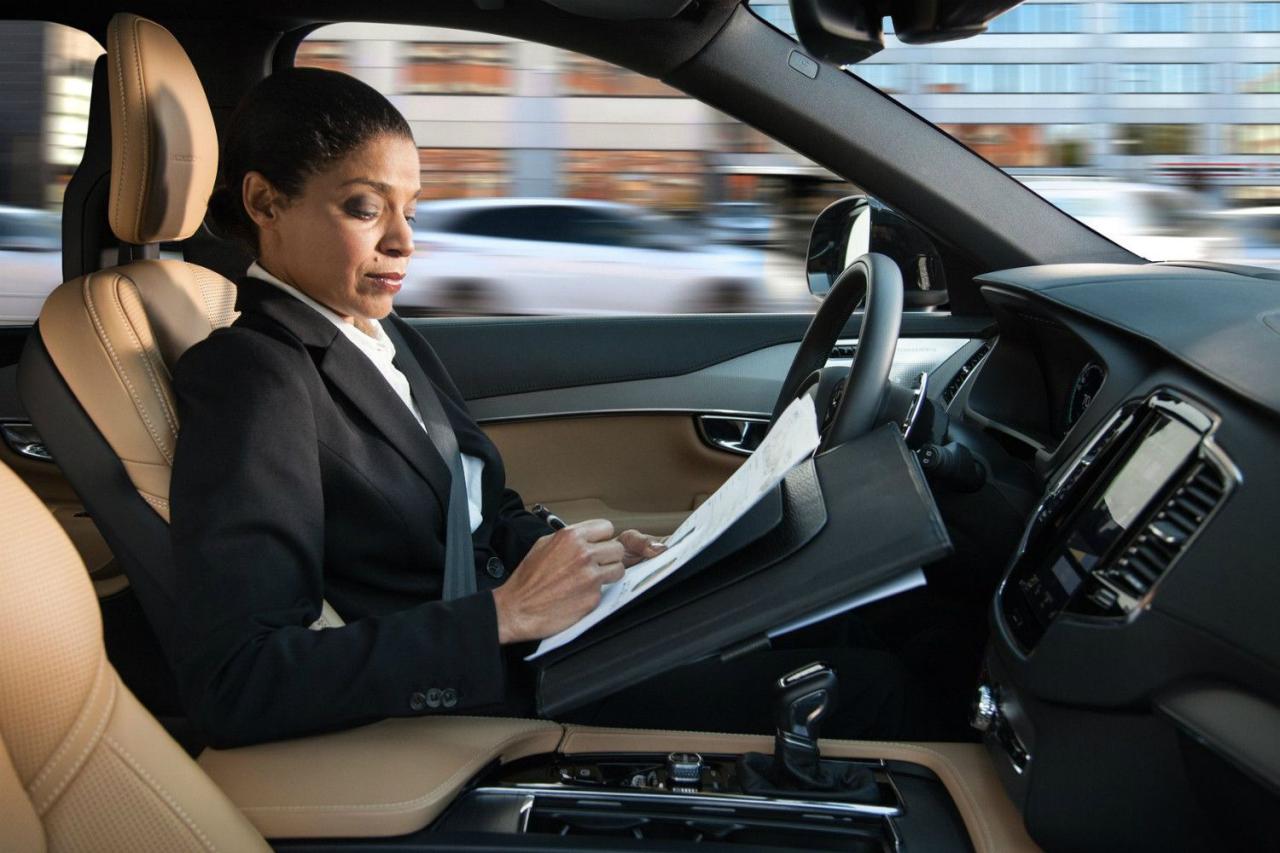 advantage auto insurance payment