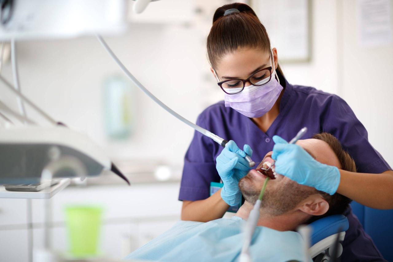 best dentist without insurance near me