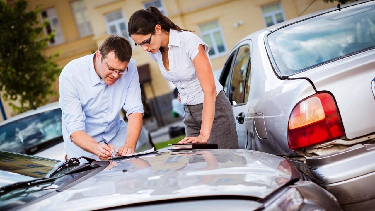insurance claim lawyers near me