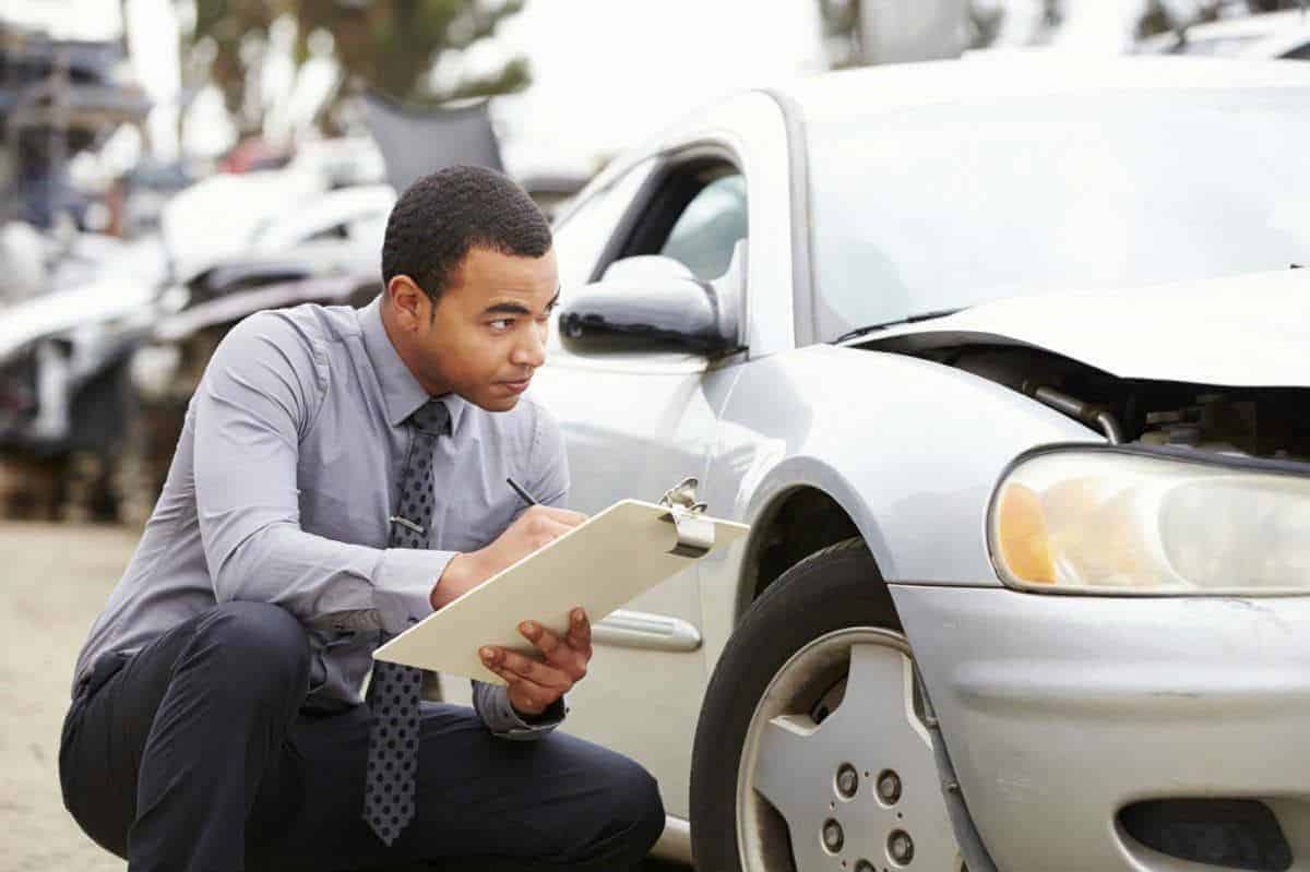 lawyer for insurance claims auto
