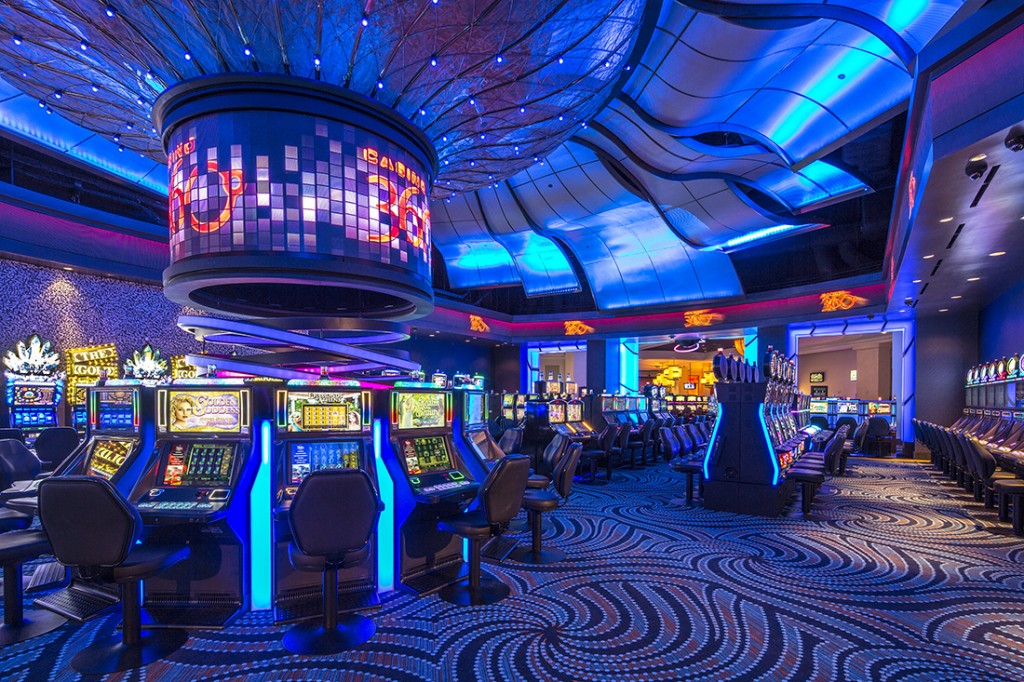 uptown pokies app