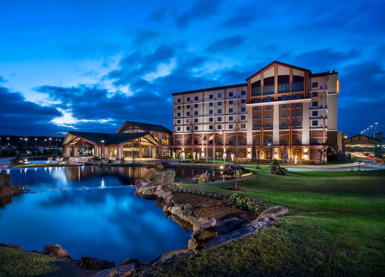 uptown pokies casino login