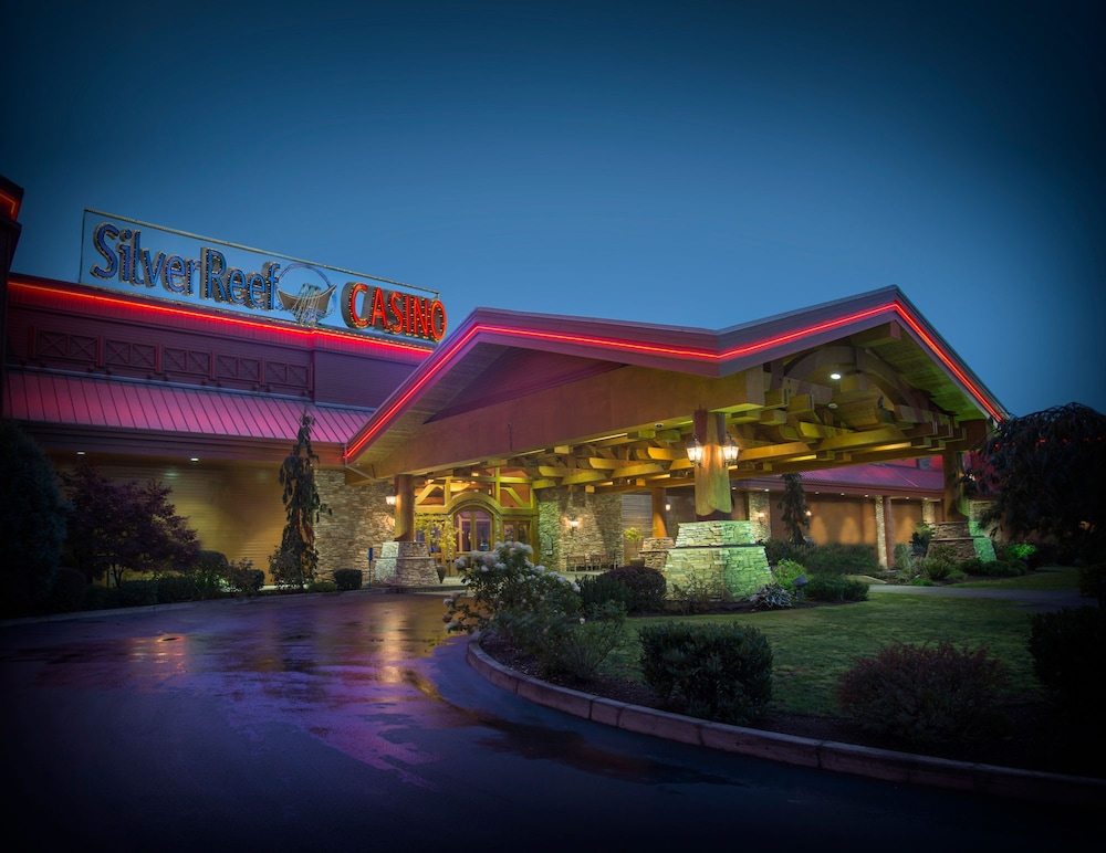 dragon kingdom slot casino