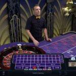 Columbus Deluxe slot