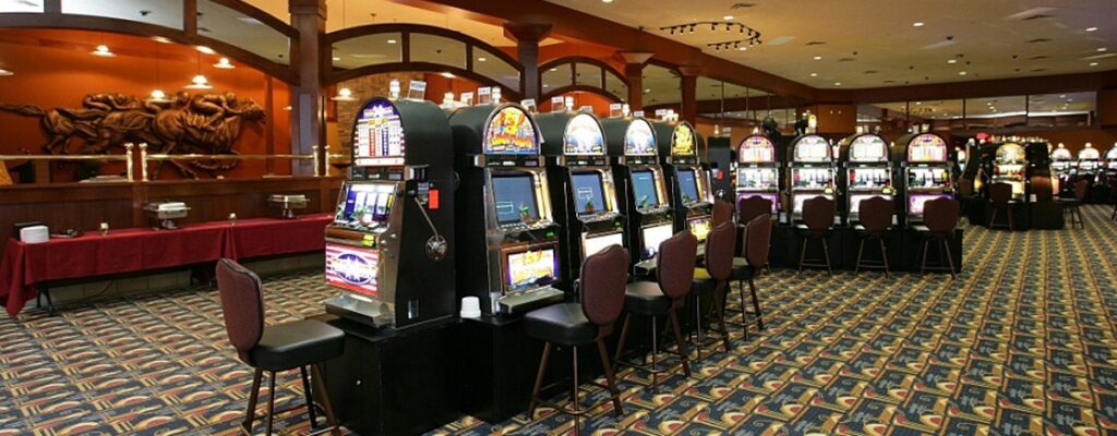 Amazing Link Fates Slot Machine