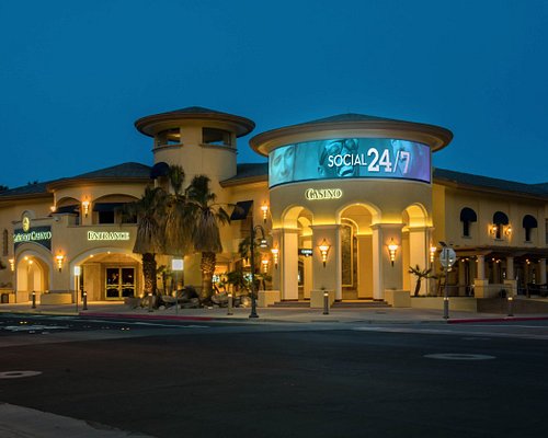 online casino live dealer