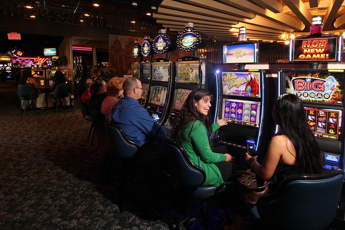 the 20 Burning Hot slot machine