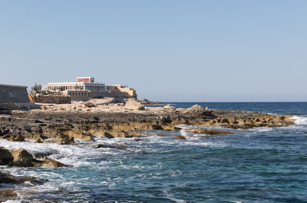 Slot fort brave
